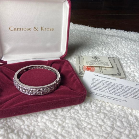 CAMROSE AND KROSS SWAROVSKI CRYSTAL BRACELET - Picture 2 of 3